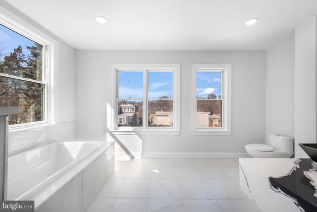 268 DUPONT ST, Philadelphia, PA 19128