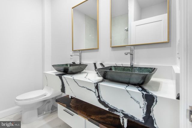 268 DUPONT ST, Philadelphia, PA 19128