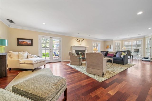 117 E GOODWYN ST, Memphis, TN 38111