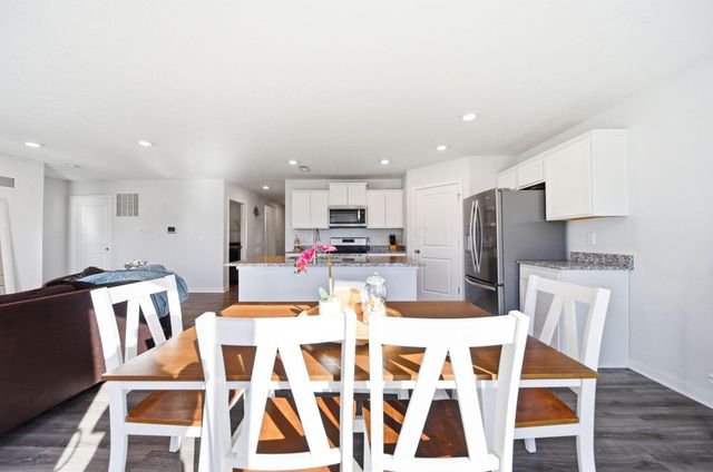 3057 Lamptonridge Drive, Columbus, OH 43232