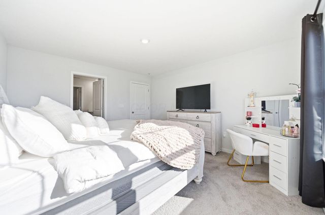 3057 Lamptonridge Drive, Columbus, OH 43232