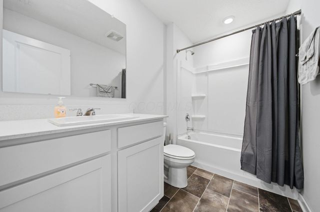 3057 Lamptonridge Drive, Columbus, OH 43232