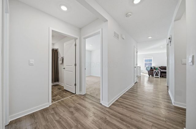 3057 Lamptonridge Drive, Columbus, OH 43232