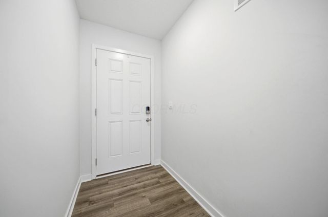 3057 Lamptonridge Drive, Columbus, OH 43232