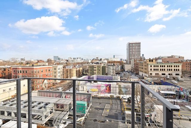 10 Essex St. 303, Cambridge, MA 02139
