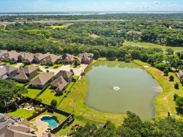 146 Shasta Drive, Lake Dallas, TX 75065