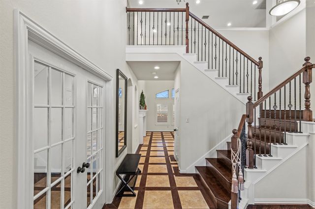 146 Shasta Drive, Lake Dallas, TX 75065