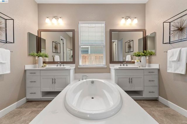 7143 Lakehead Way, Discovery Bay, CA 94505