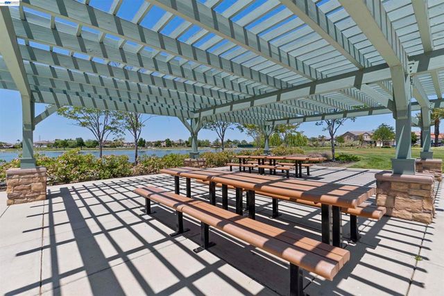7143 Lakehead Way, Discovery Bay, CA 94505