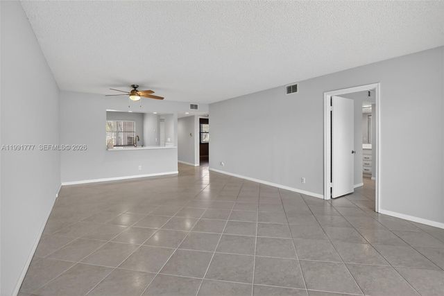 901 SW 128th Terrace 102A, Pembroke Pines, FL 33027