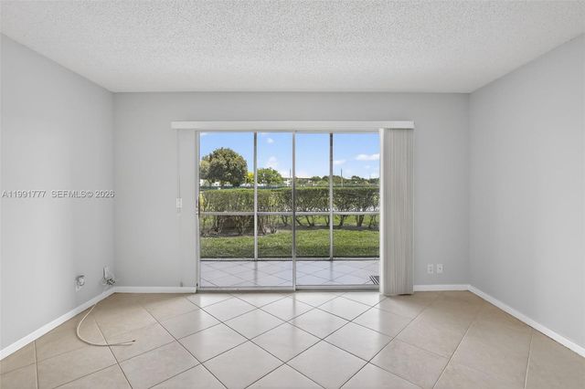 901 SW 128th Terrace 102A, Pembroke Pines, FL 33027
