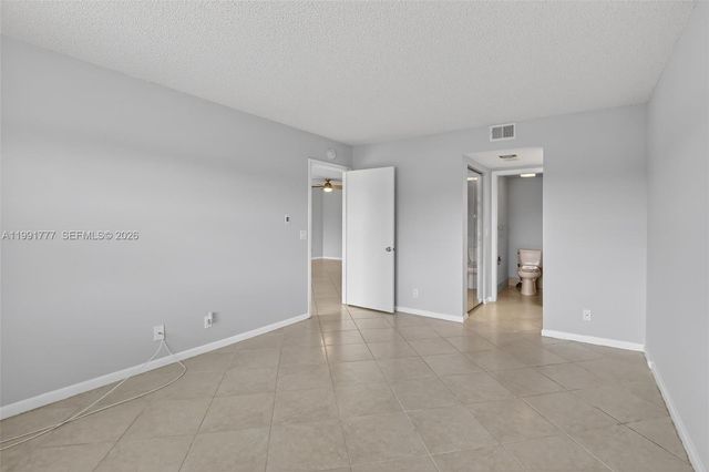 901 SW 128th Terrace 102A, Pembroke Pines, FL 33027