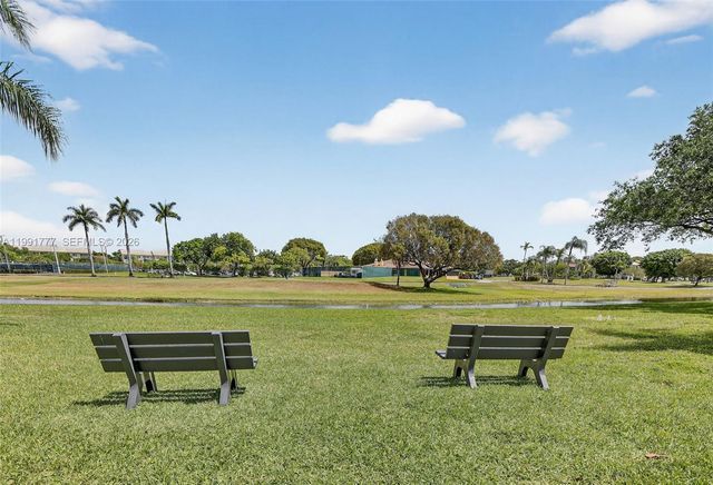 901 SW 128th Terrace 102A, Pembroke Pines, FL 33027