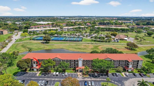 901 SW 128th Terrace 102A, Pembroke Pines, FL 33027