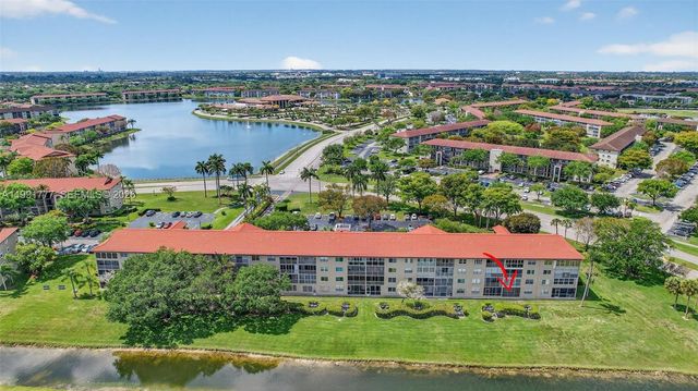 901 SW 128th Terrace 102A, Pembroke Pines, FL 33027