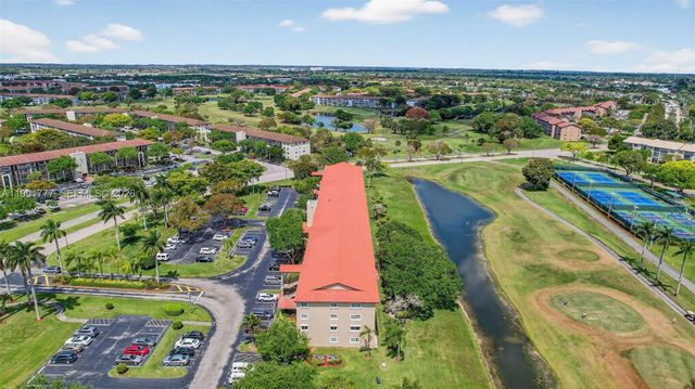 901 SW 128th Terrace 102A, Pembroke Pines, FL 33027