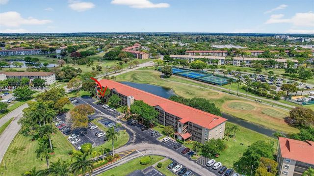 901 SW 128th Terrace 102A, Pembroke Pines, FL 33027