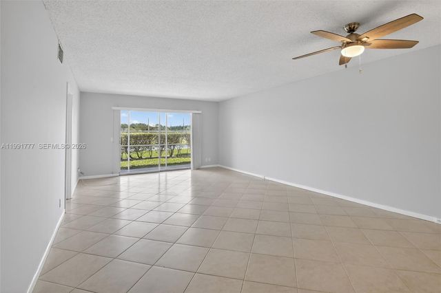 901 SW 128th Terrace 102A, Pembroke Pines, FL 33027