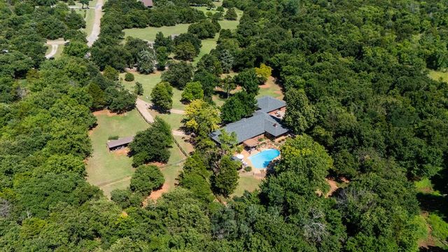 2024 W Glen Eagle, Edmond, OK 73025