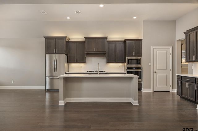 9150 Teal Flight Way, Tyler, TX 75703