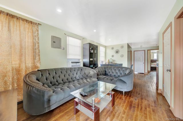 2363 Gleason Avenue, Bronx, NY 10462