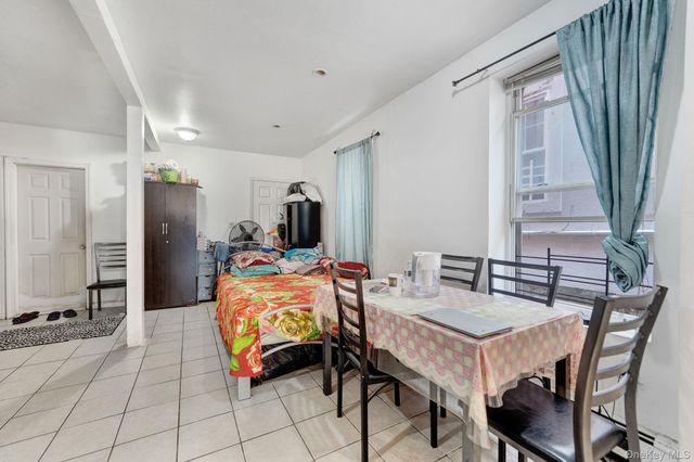2363 Gleason Avenue, Bronx, NY 10462