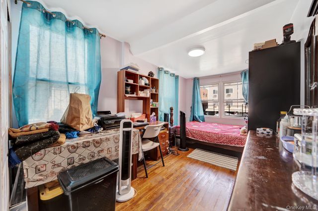 2363 Gleason Avenue, Bronx, NY 10462