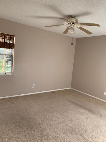 905 Levitt Parkway, Rockledge, FL 32955