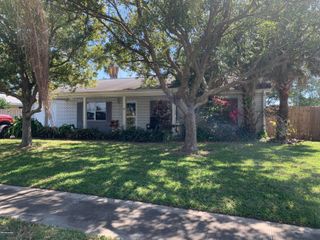 905 Levitt Parkway, Rockledge, FL 32955