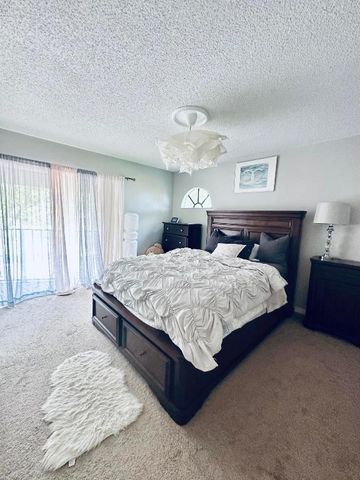 4260 Village Drive B, Delray Beach, FL 33445