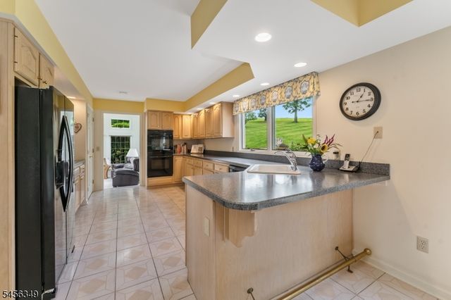 219 Sandy Ridge Mount Airy, Delaware Twp., NJ 08559