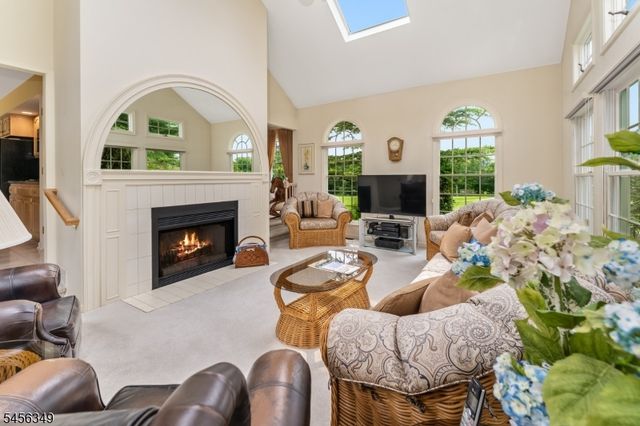 219 Sandy Ridge Mount Airy, Delaware Twp., NJ 08559