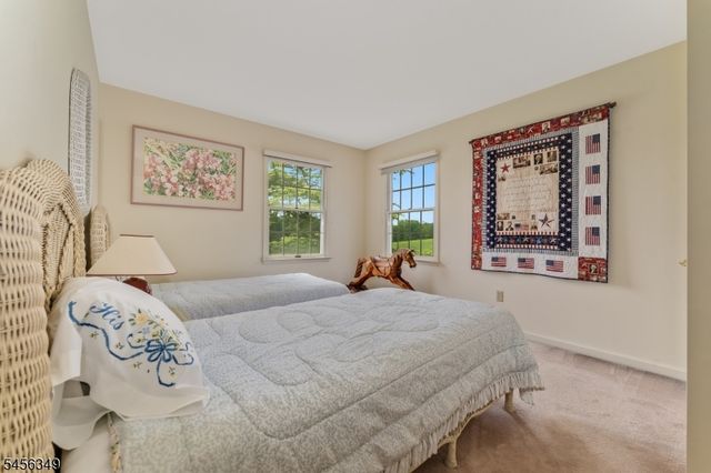 219 Sandy Ridge Mount Airy, Delaware Twp., NJ 08559