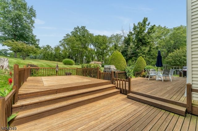 219 Sandy Ridge Mount Airy, Delaware Twp., NJ 08559