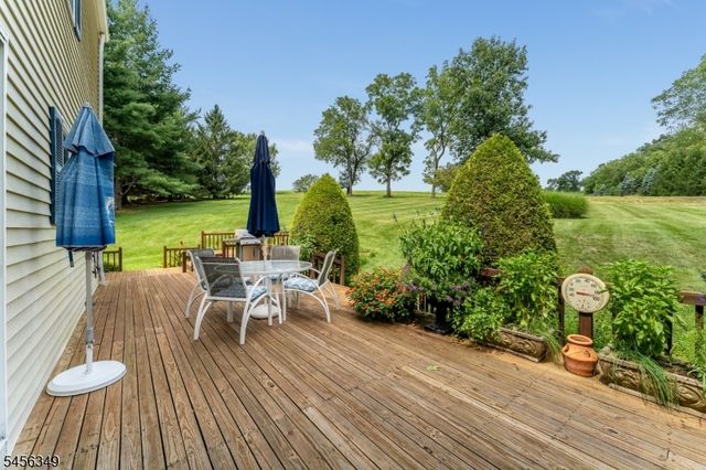 219 Sandy Ridge Mount Airy, Delaware Twp., NJ 08559
