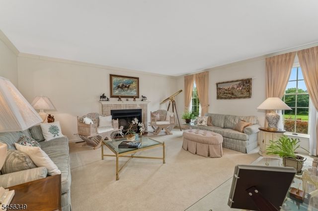 219 Sandy Ridge Mount Airy, Delaware Twp., NJ 08559