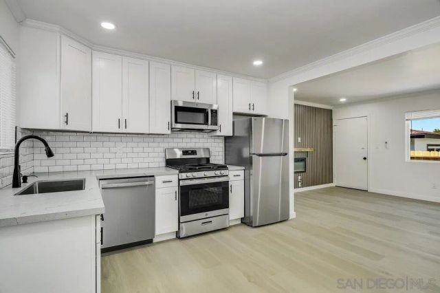 4123 Gamma St (-27), San Diego, CA 92113