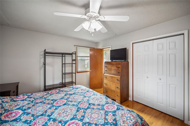 1705 Hillside Street, West Des Moines, IA 50265