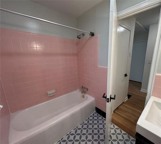 779 Casplan Street, Atlanta, GA 30310