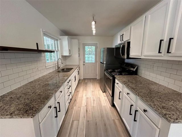 779 Casplan Street, Atlanta, GA 30310