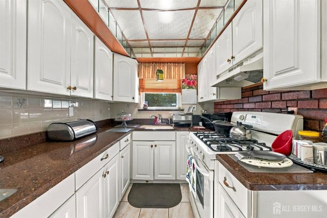 308 Watson Avenue 10, Plainfield, NJ 07062