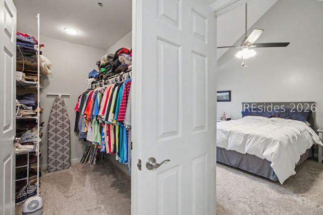 10 Yacht Cove Dr Apt 204, Hilton Head Island, SC 29928