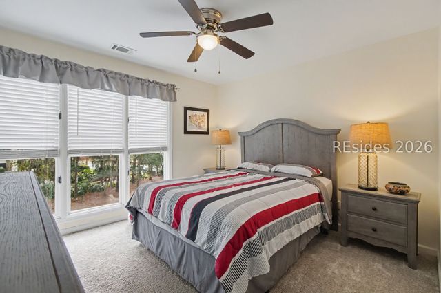 10 Yacht Cove Dr Apt 204, Hilton Head Island, SC 29928