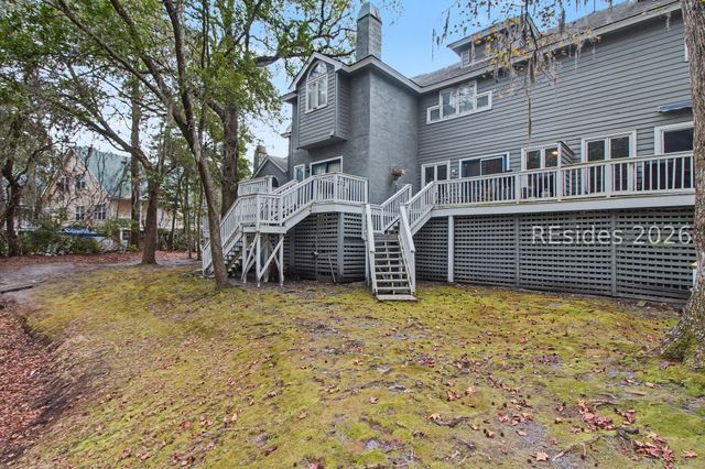 10 Yacht Cove Dr Apt 204, Hilton Head Island, SC 29928