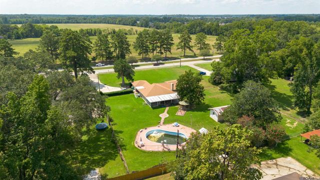 2963 Church St, Zachary, LA 70791