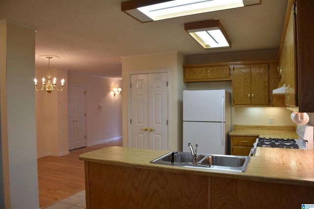 702 OLD ROCKFORD ROAD, Sylacauga, AL 35150