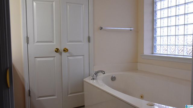 702 OLD ROCKFORD ROAD, Sylacauga, AL 35150