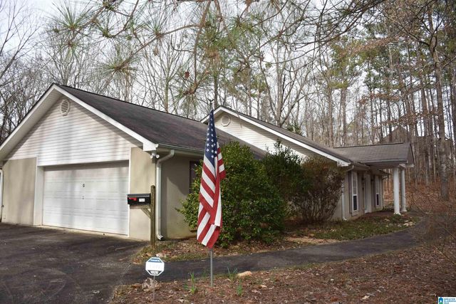 702 OLD ROCKFORD ROAD, Sylacauga, AL 35150