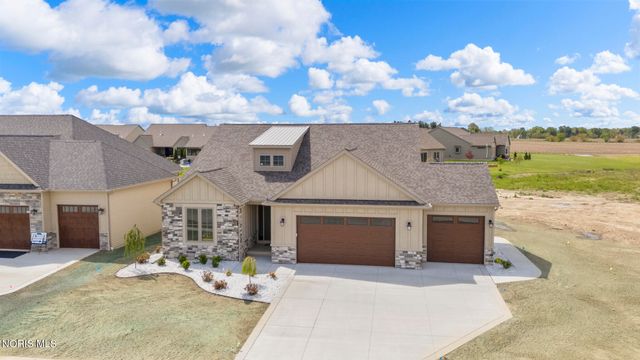 9233 Summer Song Lane, Sylvania, OH 43560