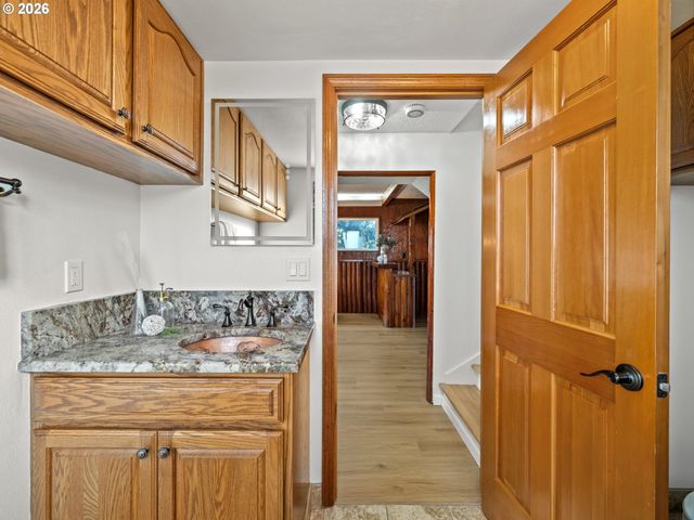 3329 Se HILLYARD Rd, Gresham, OR 97080